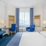 Center By Leonardo 4*