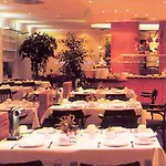 Center By Leonardo Hotel 4*