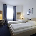 Hotel Center By Leonardo