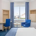 Center By Leonardo Hotel 4*