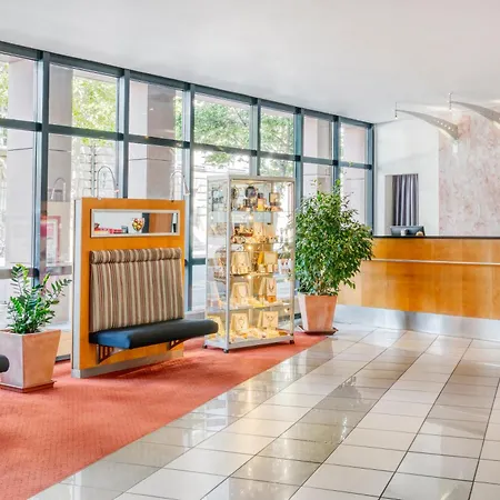 Hotel Center By Leonardo 4*