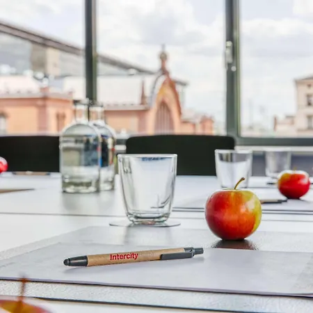 Intercityhotel Отель