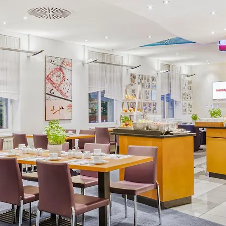 Center By Leonardo Hotel 4*