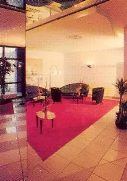 Center By Leonardo 4*