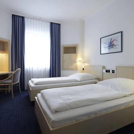 Hotel Center By Leonardo