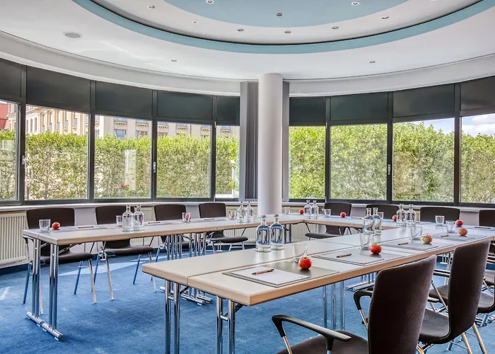 Hotel Center By Leonardo