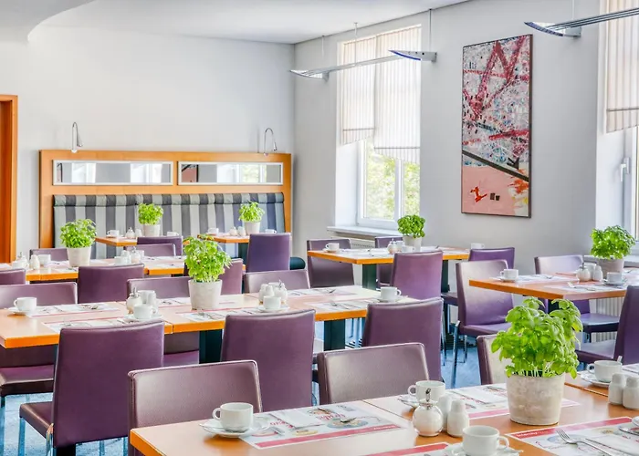 Hotel Center By Leonardo Erfurt